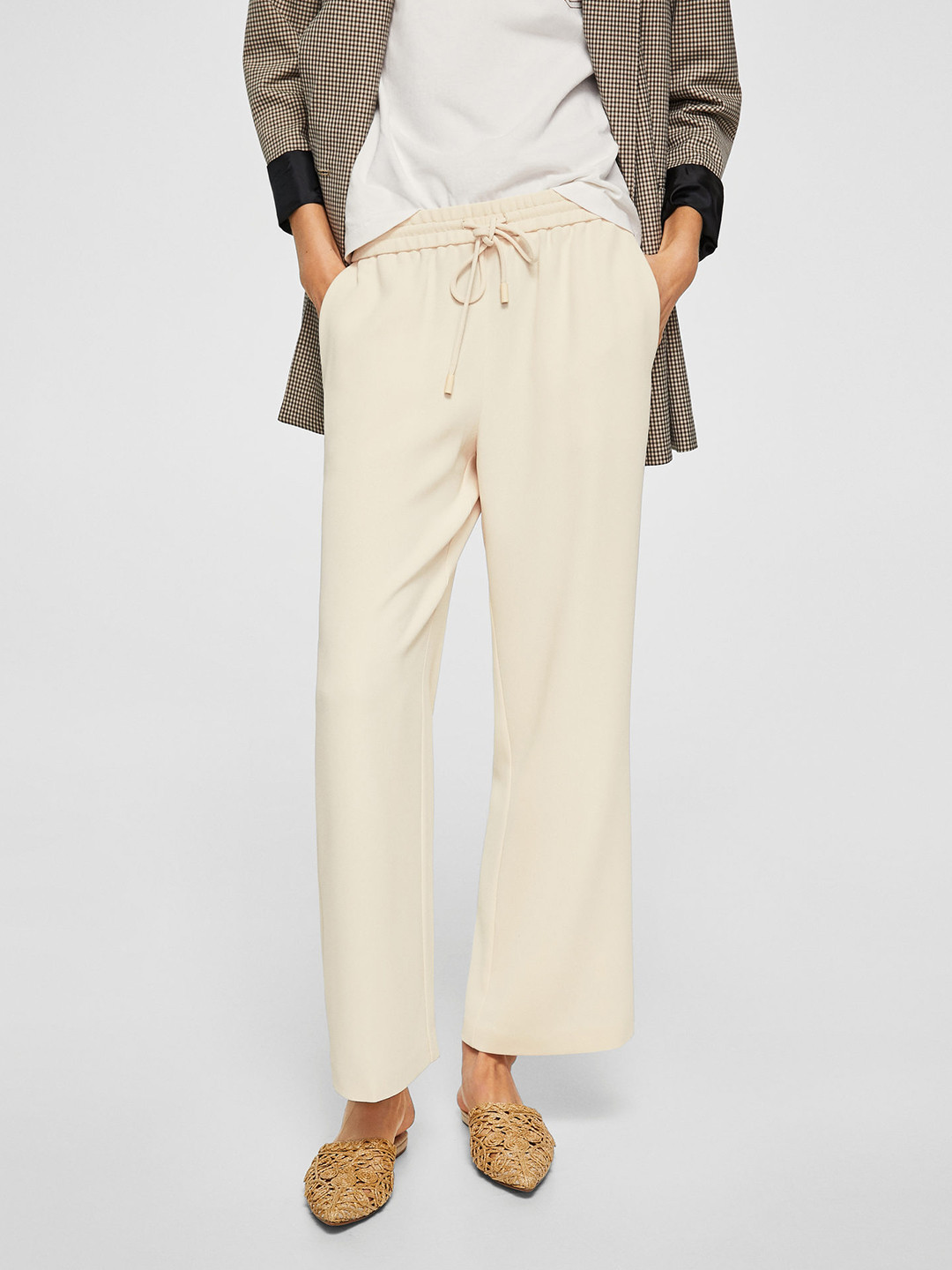 

MANGO Women Cream-Coloured Regular Fit Solid Parallel Trousers