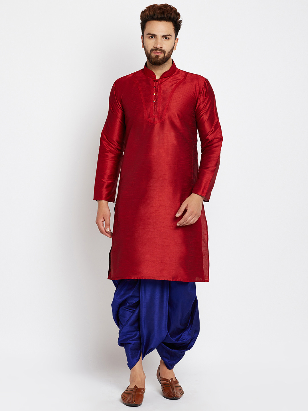 

SOJANYA Men Maroon Solid Straight Kurta