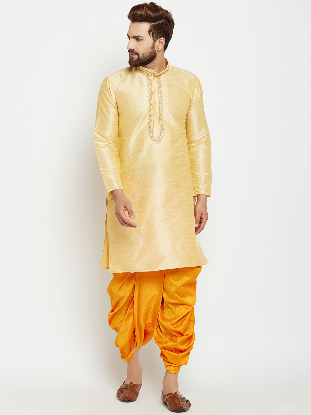 

SOJANYA Men Gold-Toned Solid Straight Kurta