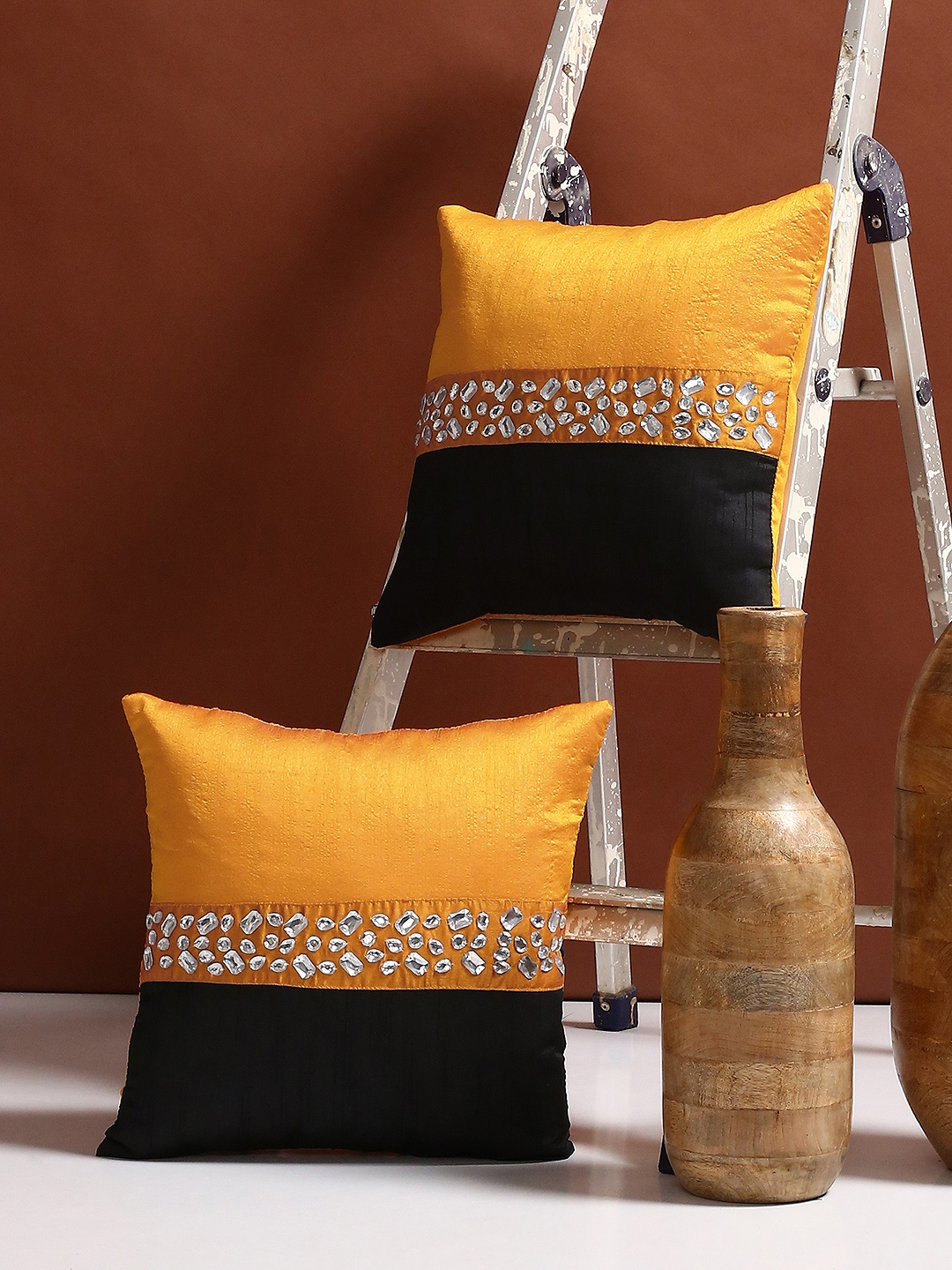 

Alina decor Yellow & Black Embellished Set of 2 Solid Square Cushion Covers