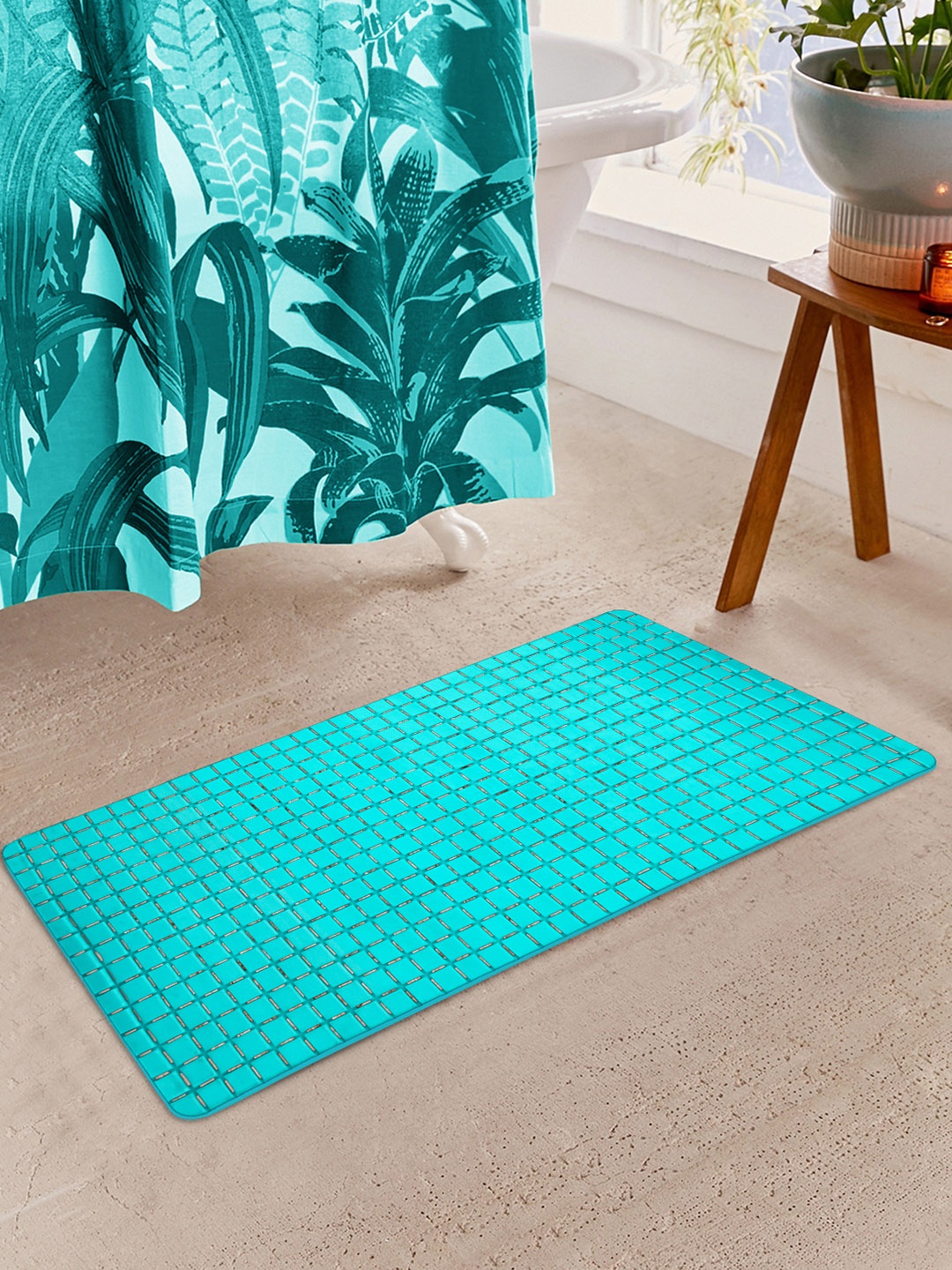 

Story@Home Blue PVC Anti-Slip Floor Mat