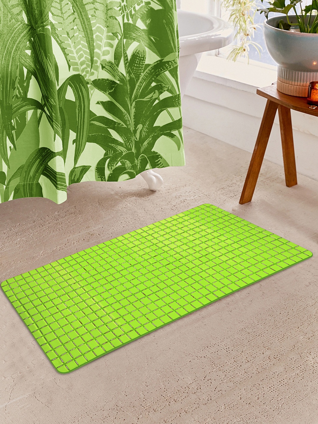 

Story@Home Green PVC Anti-Slip Floor Mat