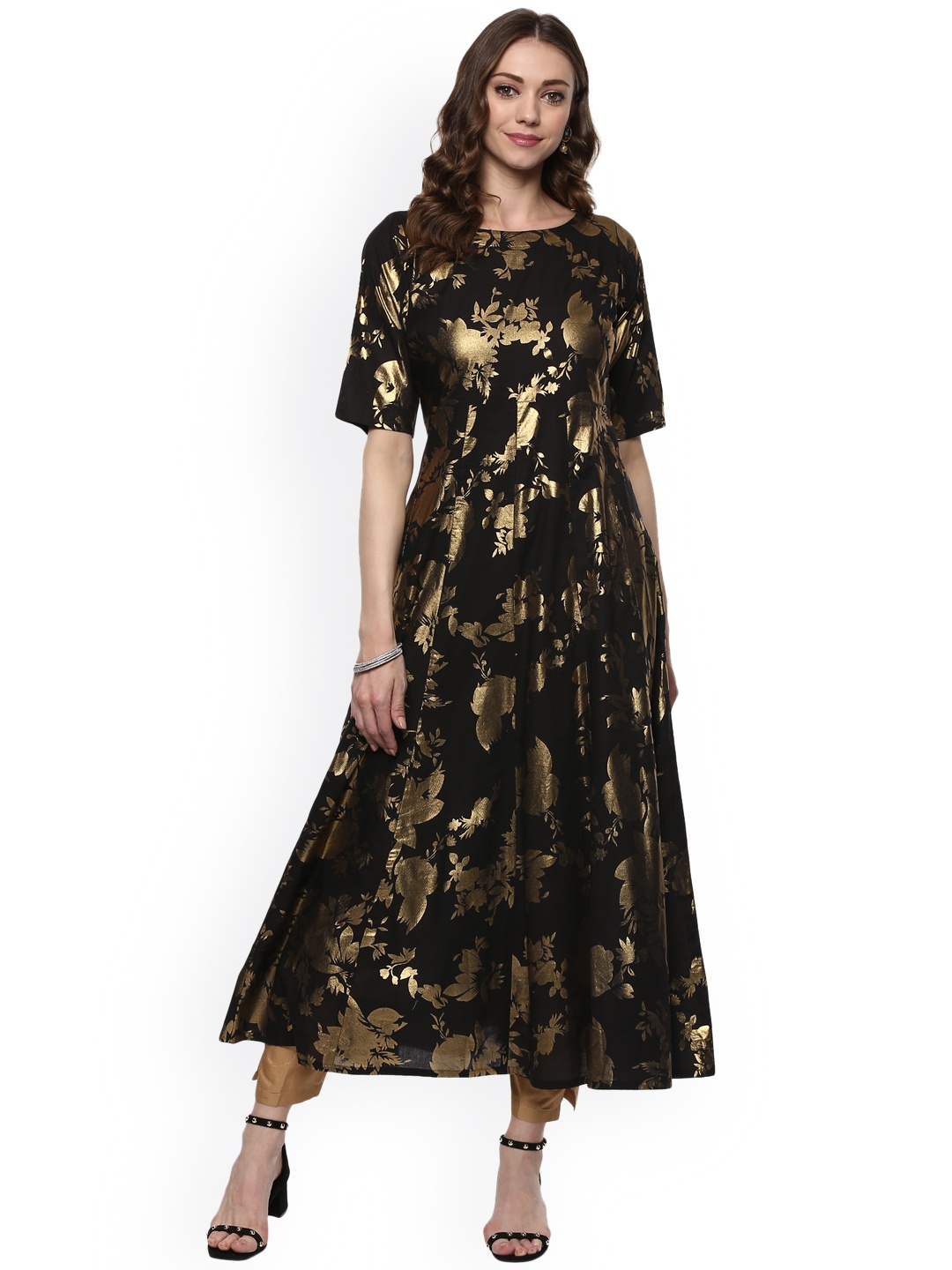 

Ahalyaa Women Black Gold-Toned Printed Anarkali Cotton Kurta