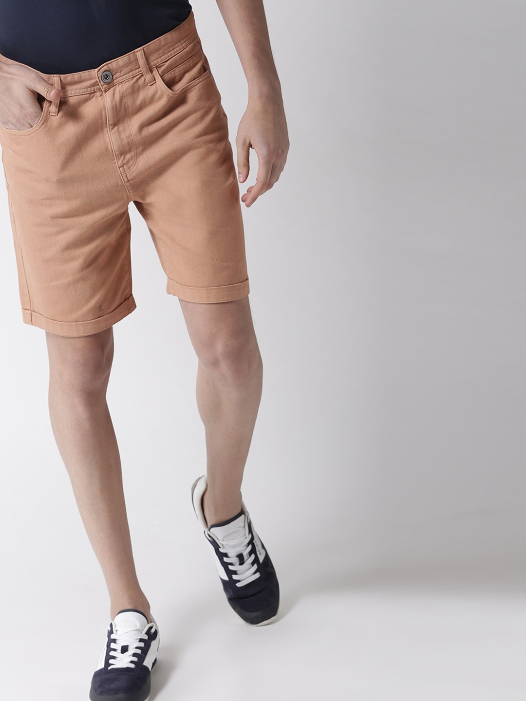 

Mast & Harbour Men Peach-Coloured Solid Slim Fit Denim Shorts