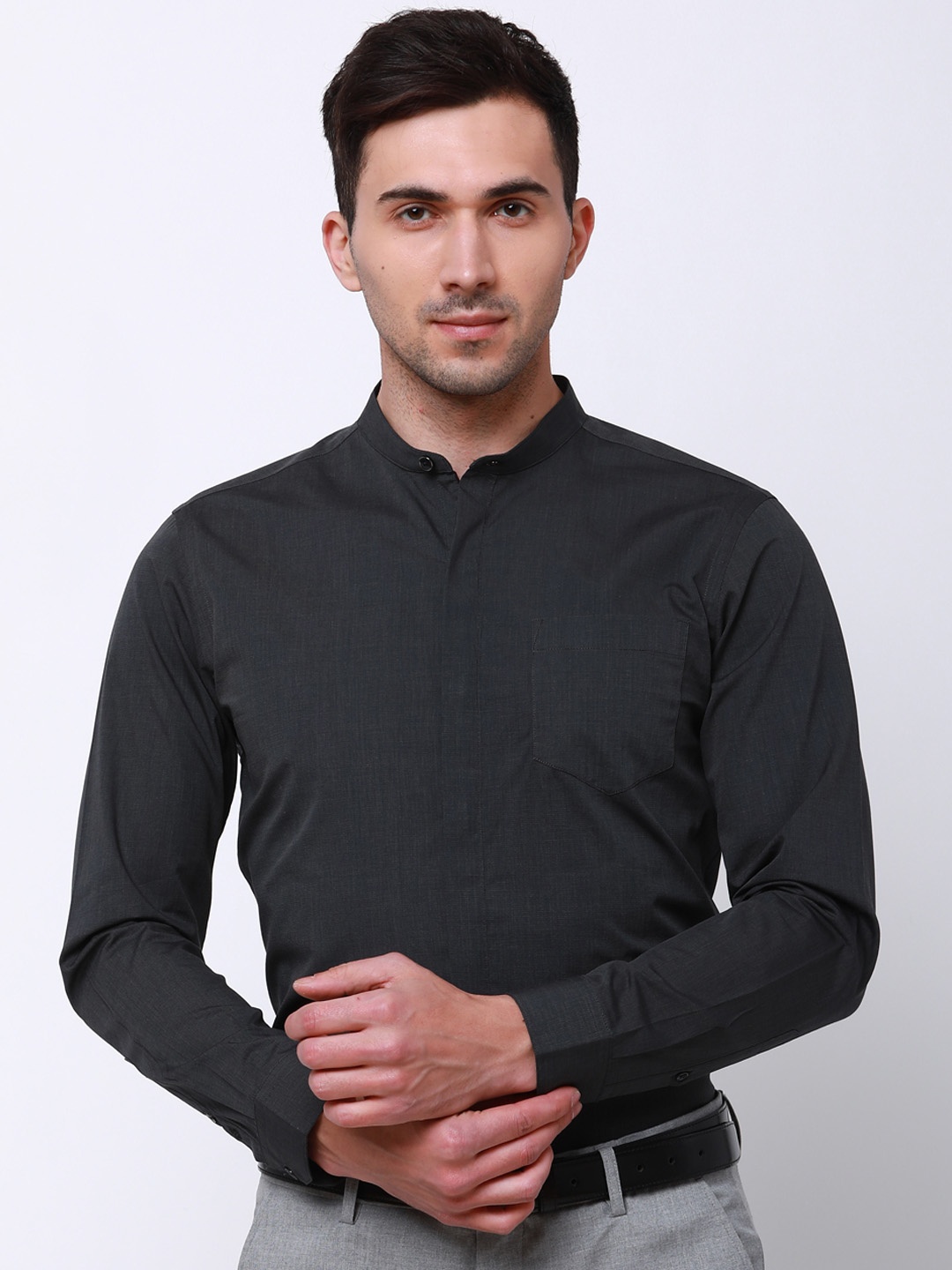 

Black coffee Men Charcoal Slim Fit Solid Formal Shirt