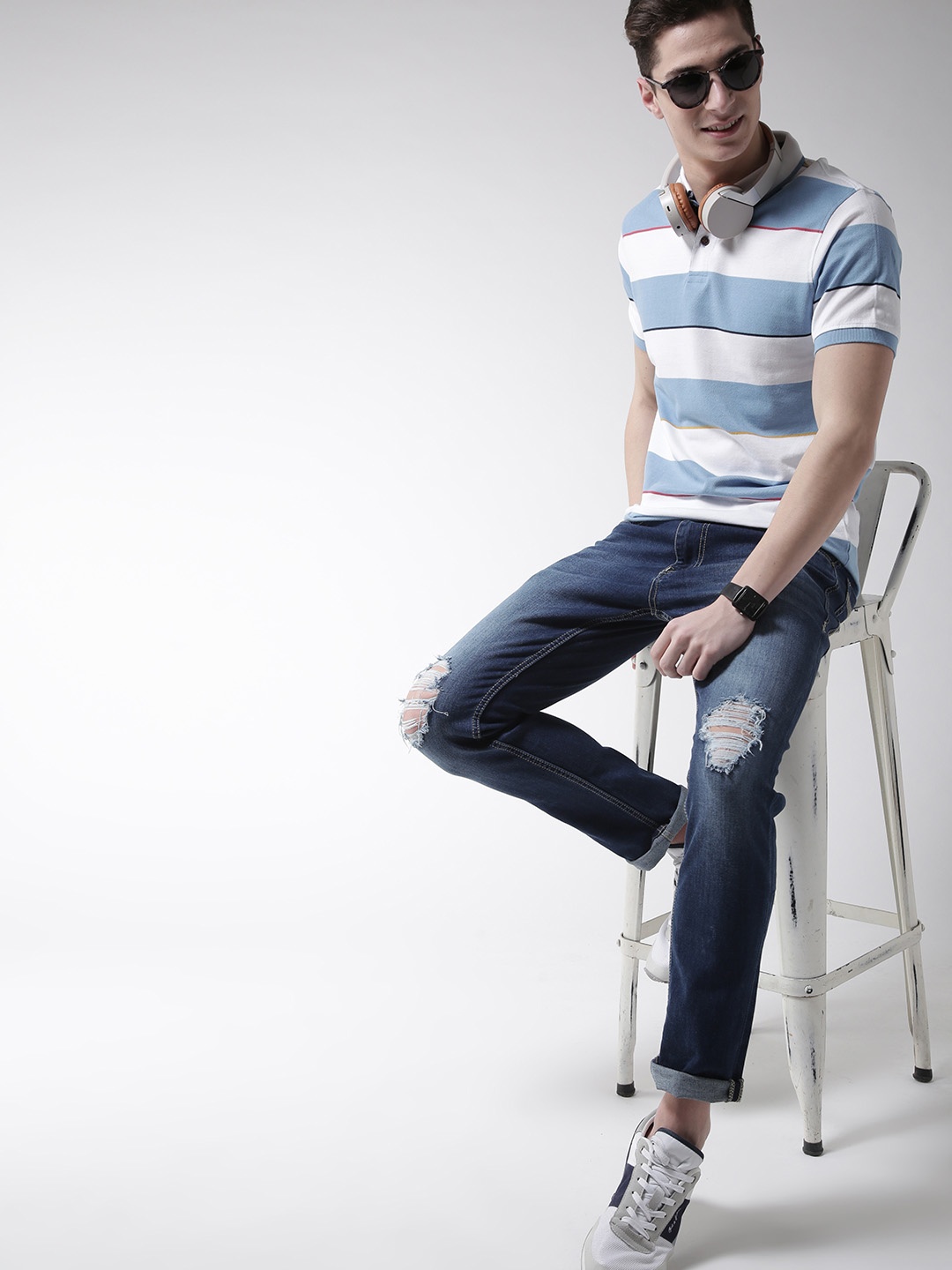 

Mast & Harbour Men White & Blue Striped Polo Collar T-shirt