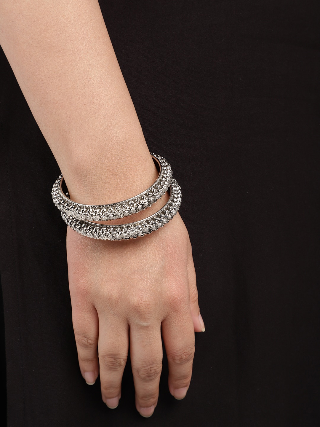 

Fida Set of 2 Silver-Toned Studded Bangles