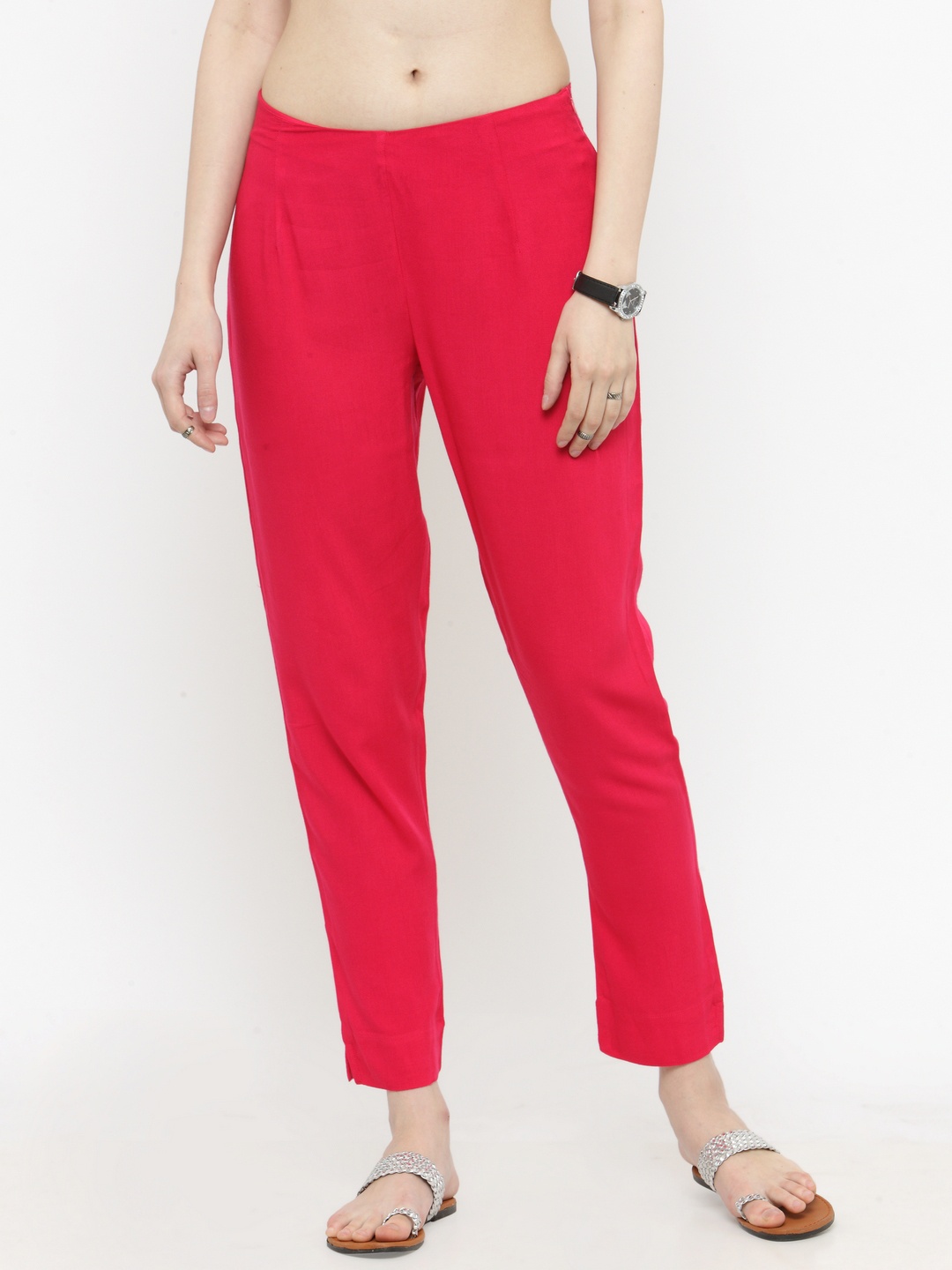 

Varanga Women Fuchsia Solid Regular Trousers