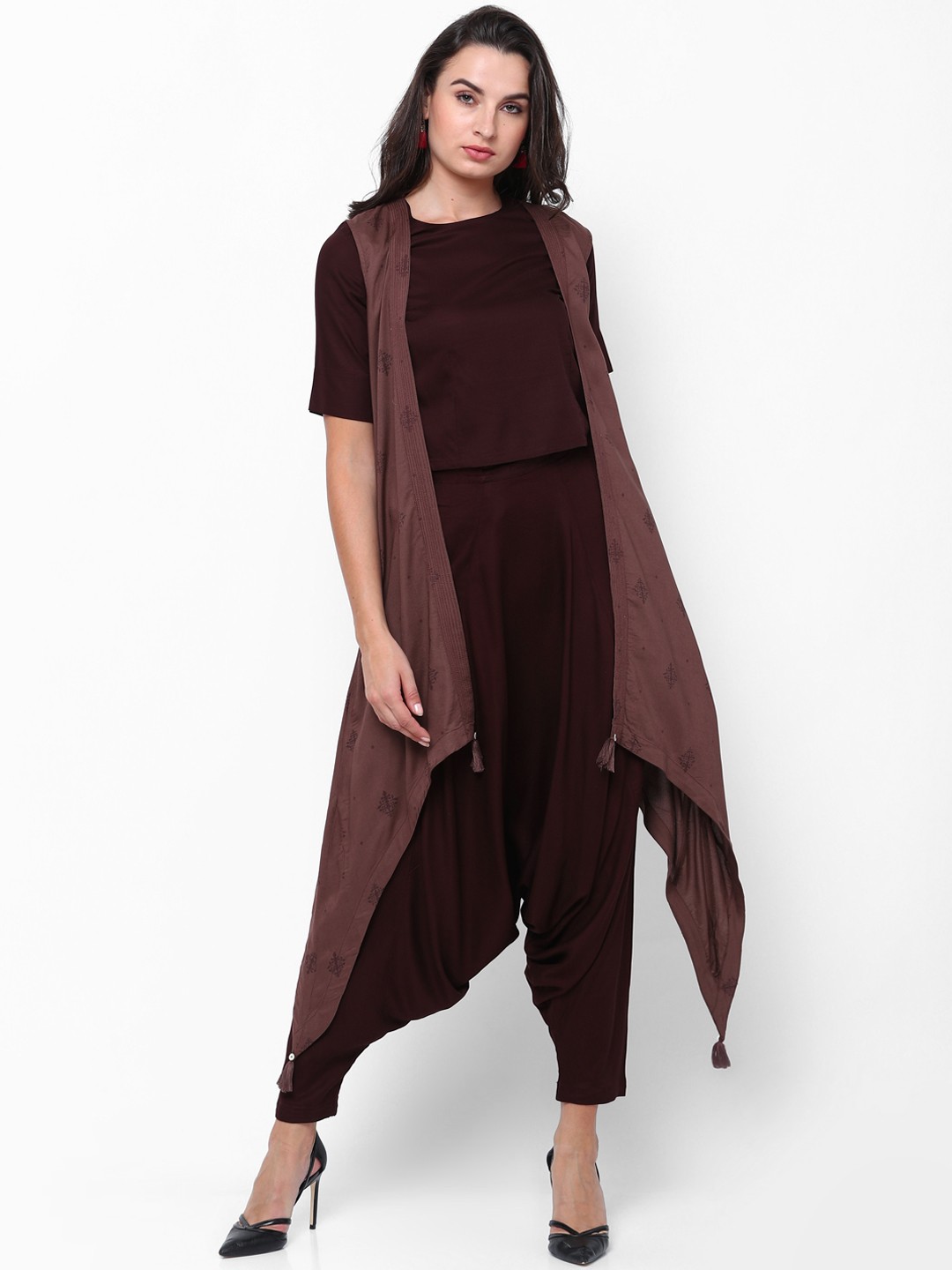 

Vishudh Women Clothing Set, Brown