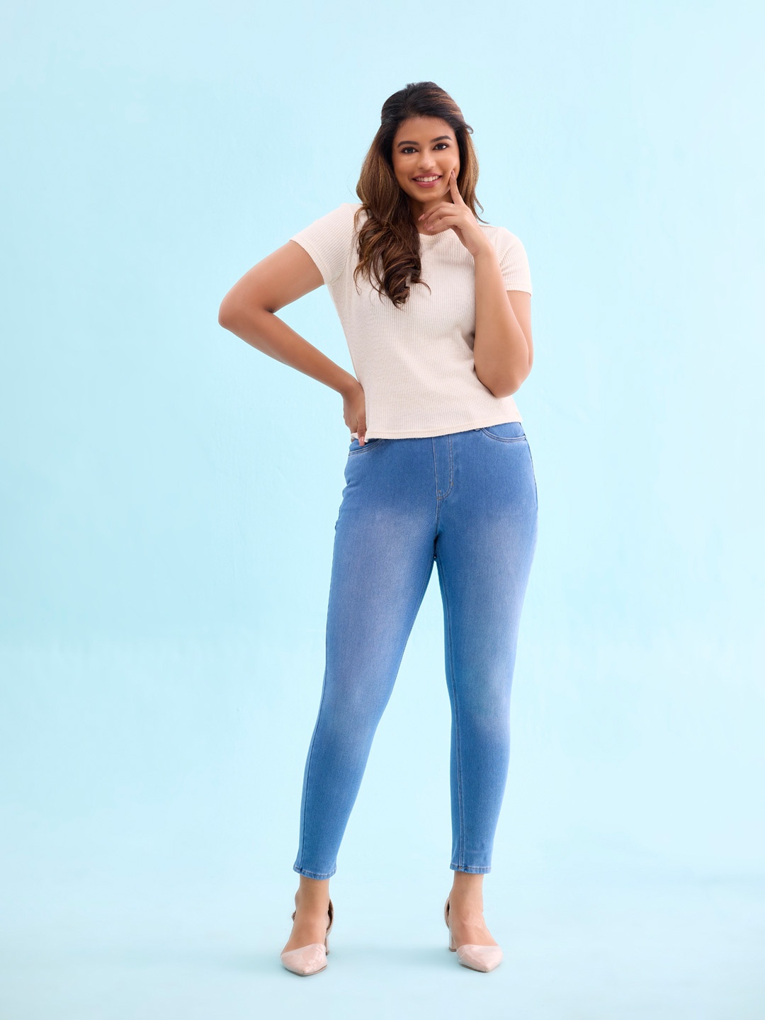 Go Colors Women Blue Solid Super Stretch Jeggings