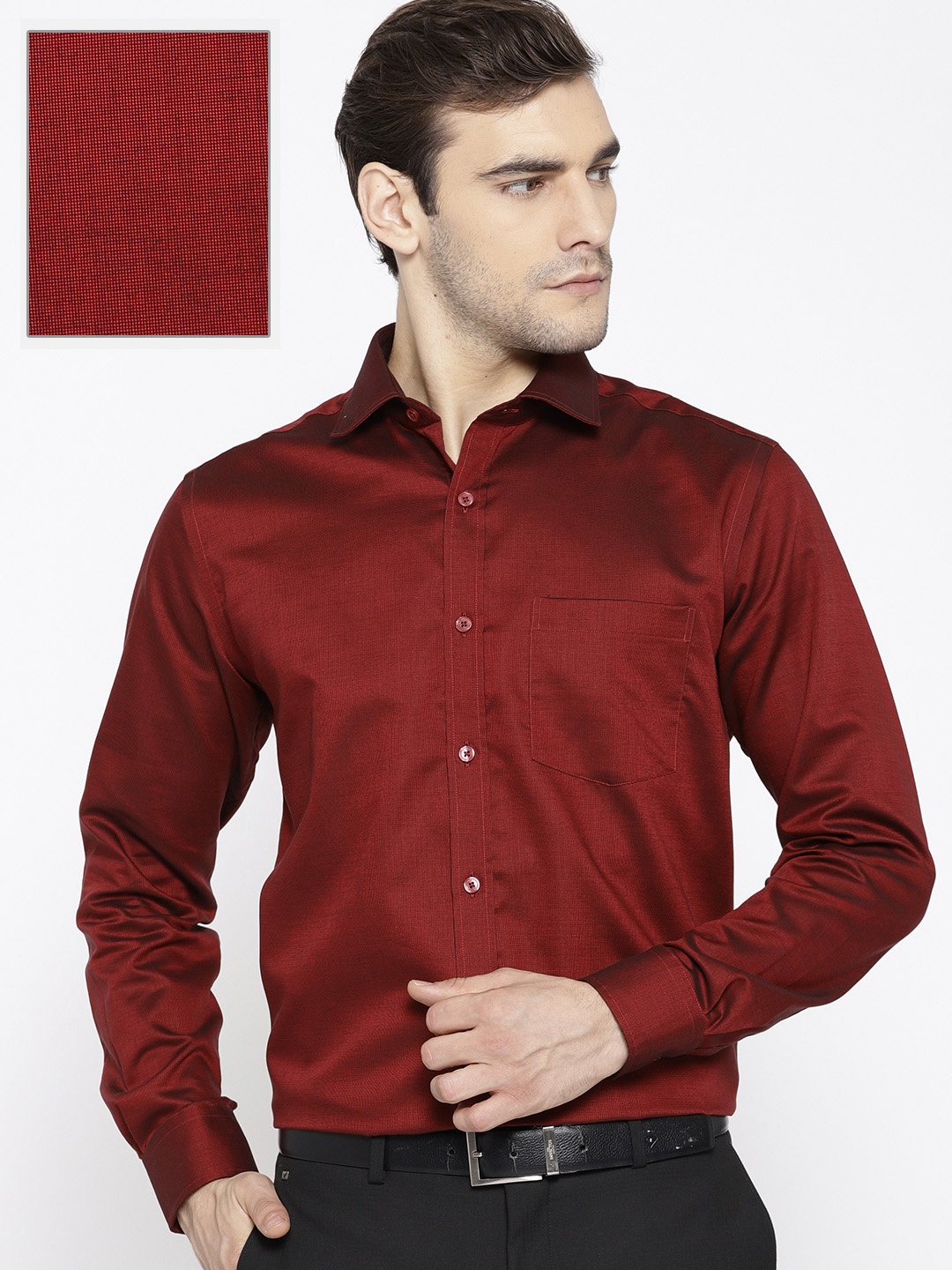 

Park Avenue Men Maroon Regular Fit Self Design Formal Shirt