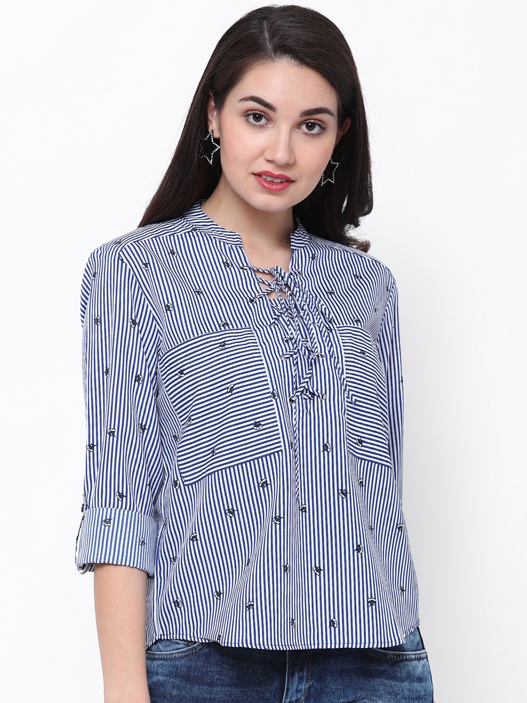 

Tokyo Talkies Women Blue & White Regular Fit Striped Casual Shirt