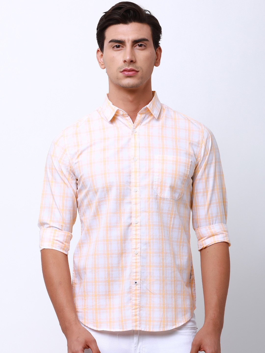 

LOCOMOTIVE Men Orange & White Slim Fit Checked Casual Shirt