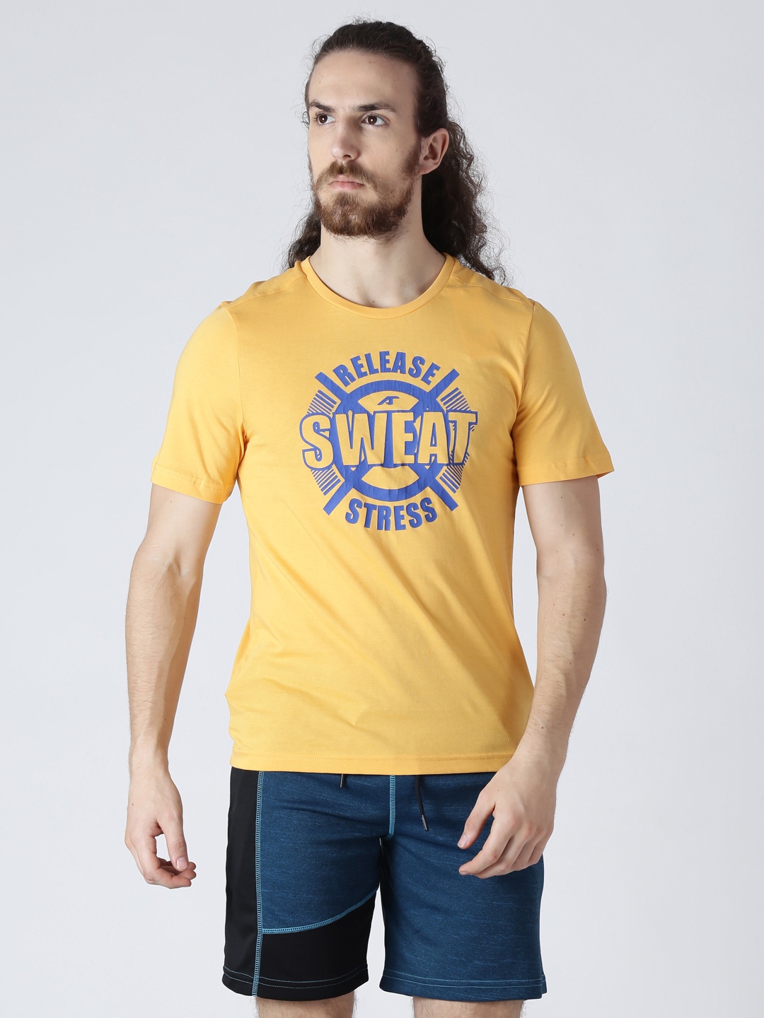 

Alcis Men Yellow Printed Round Neck Slim Fit T-shirt
