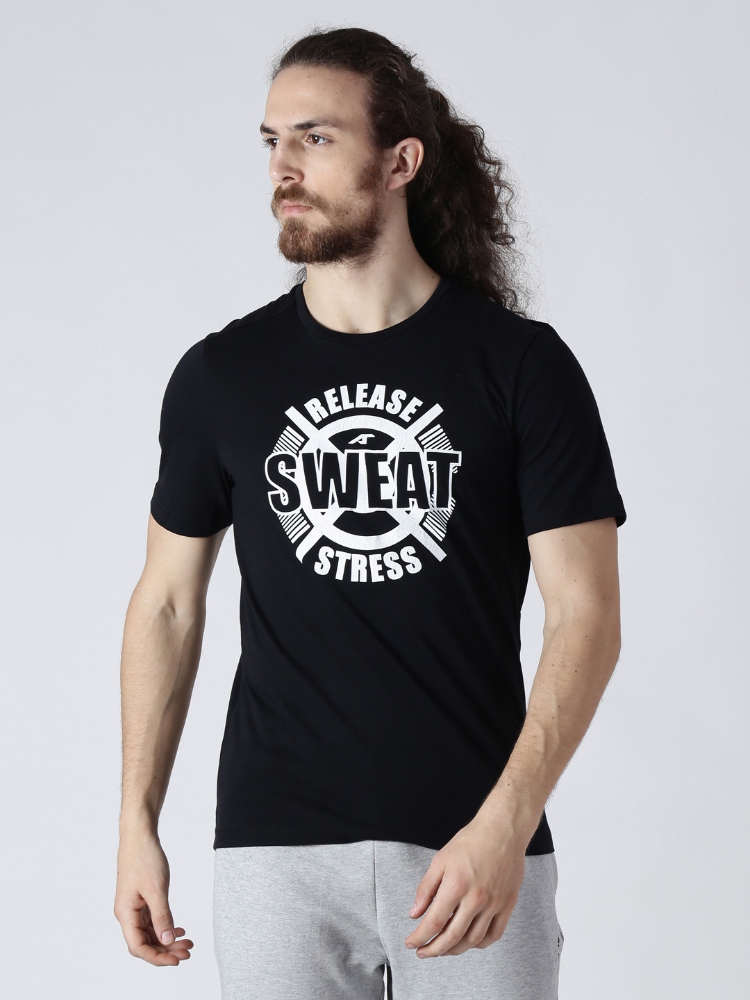 

Alcis Men Black Printed Round Neck Slim Fit T-shirt