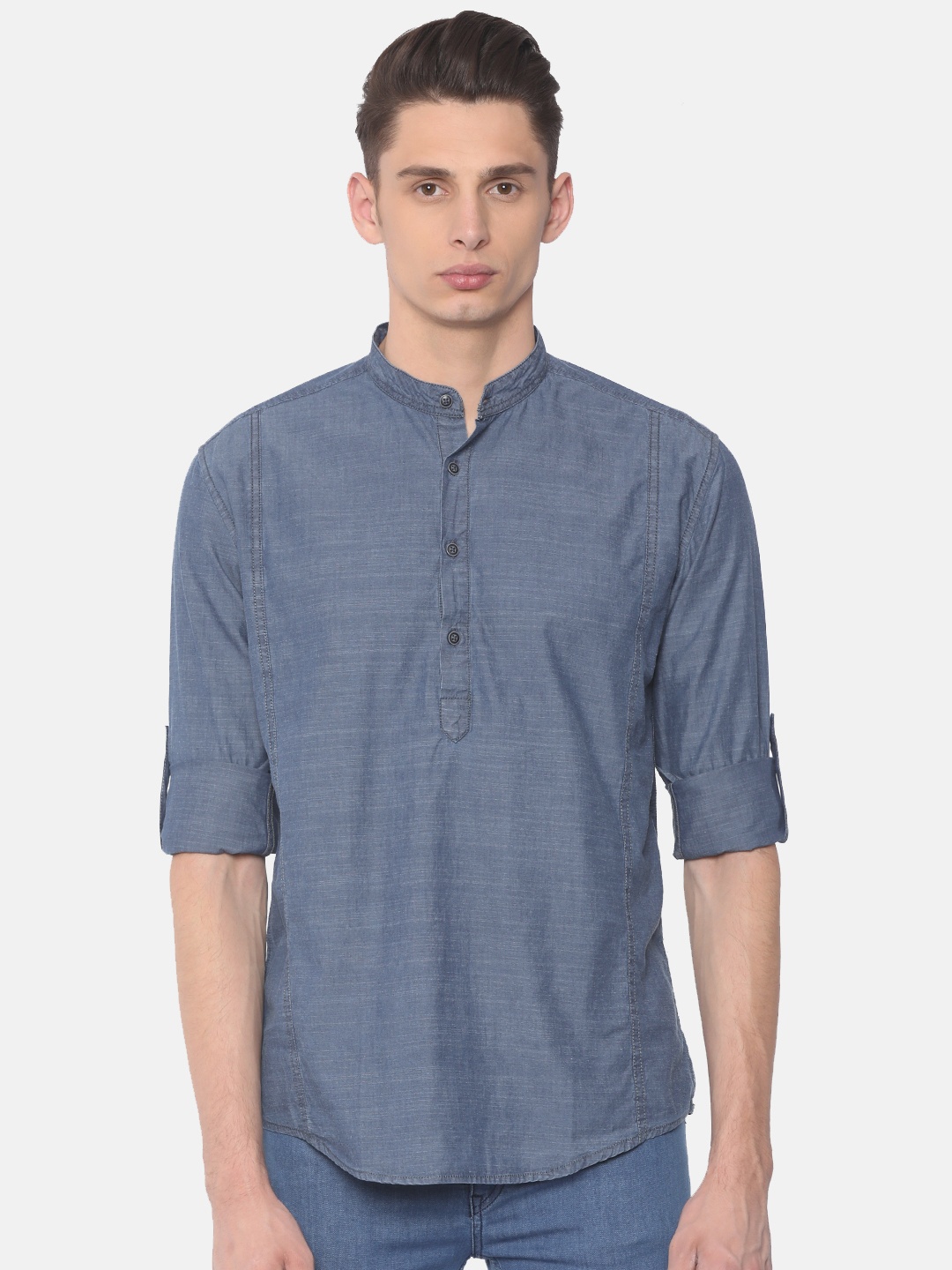 

Nature Casuals Men Blue Solid Straight Kurta