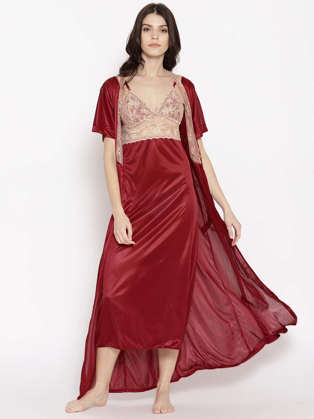 

Clovia Maroon Solid Nightdress with Robe SN0850P09