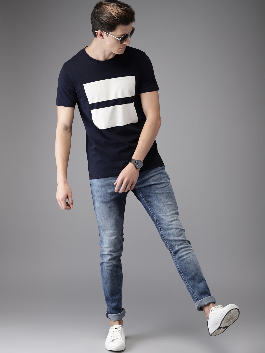

HERENOW Men Navy Printed Round Neck Pure Cotton T-shirt, Navy blue