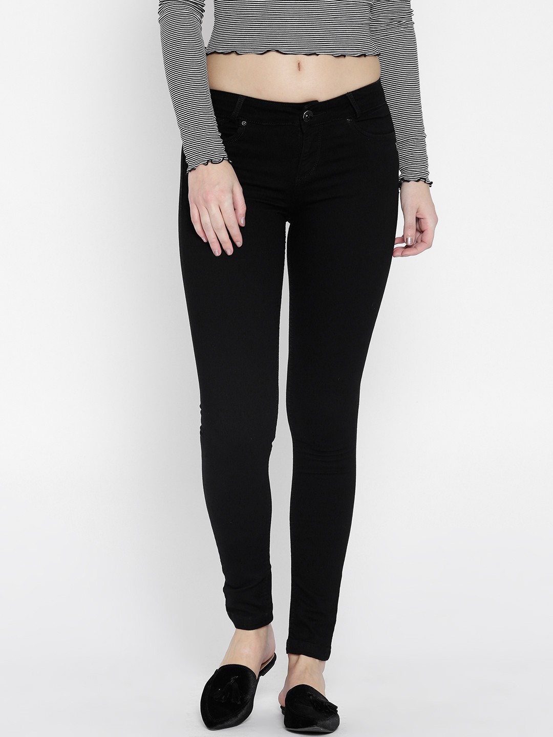 

Xpose Women Black Slim Fit Mid-Rise Clean Look Stretchable Jeans