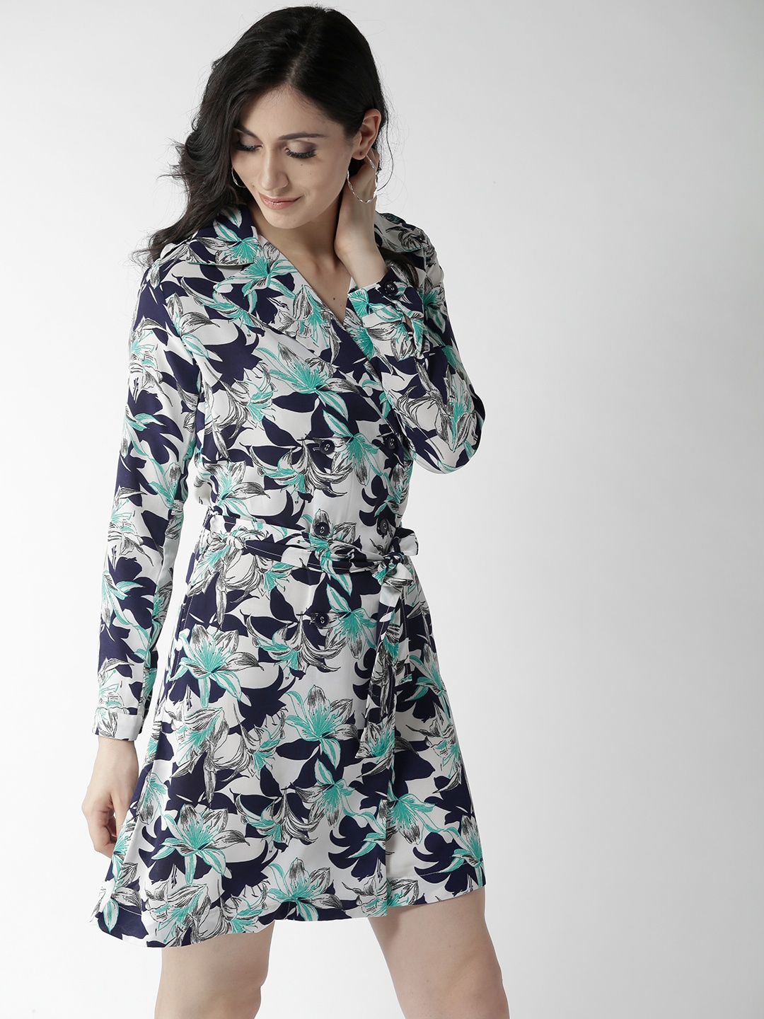 

Style Quotient Women White & Navy Printed Shirt Dress