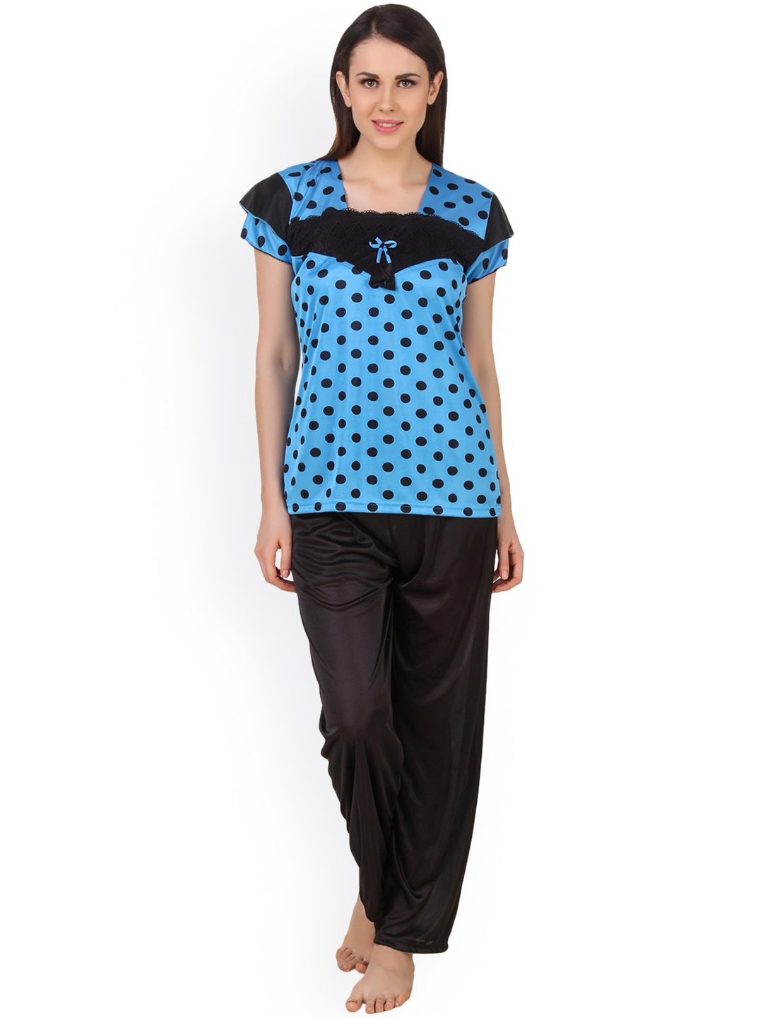 

Fasense Women Turquoise Blue & Black Printed Night suit