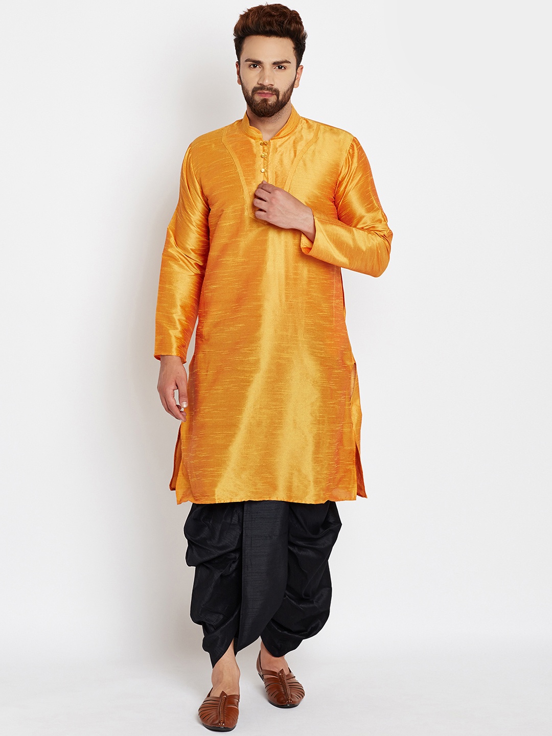 

SOJANYA Men Mustard Solid Straight Kurta