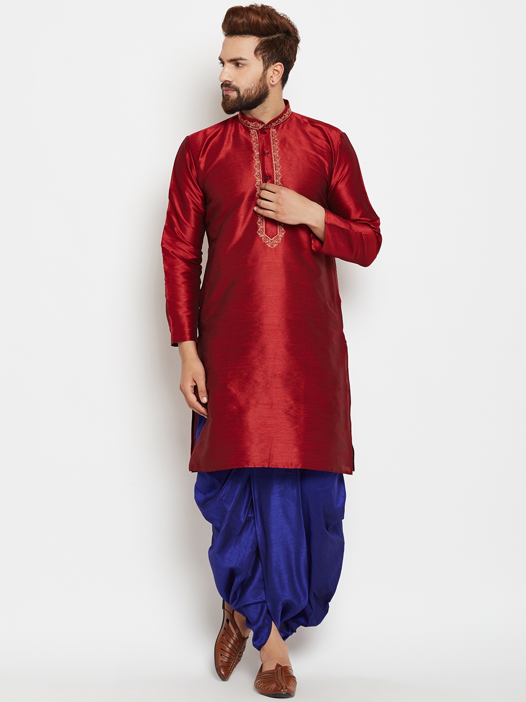 

SOJANYA Men Maroon Woven Design A-Line Kurta