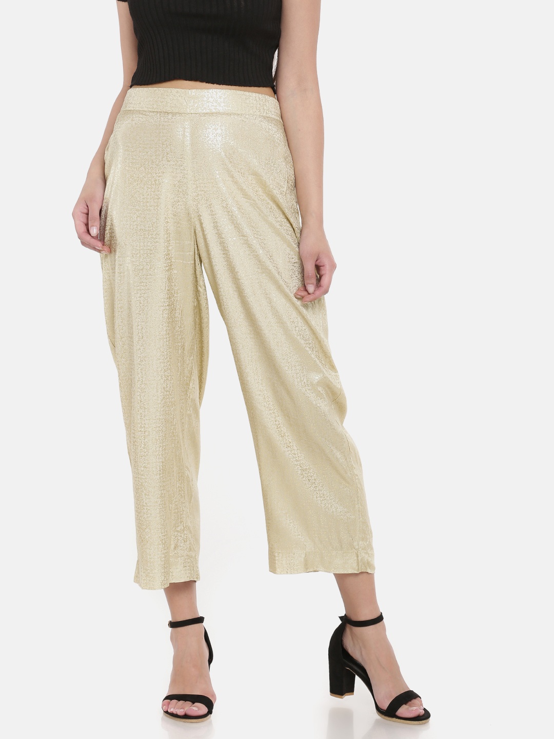 

Global Desi Women Cream-Coloured & Gold-Toned Original Regular Fit Printed Culottes