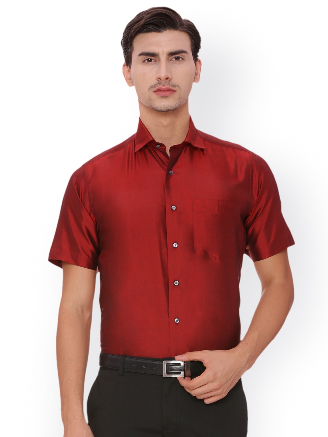 

Van Heusen Men Maroon Regular Fit Solid Party Shirt