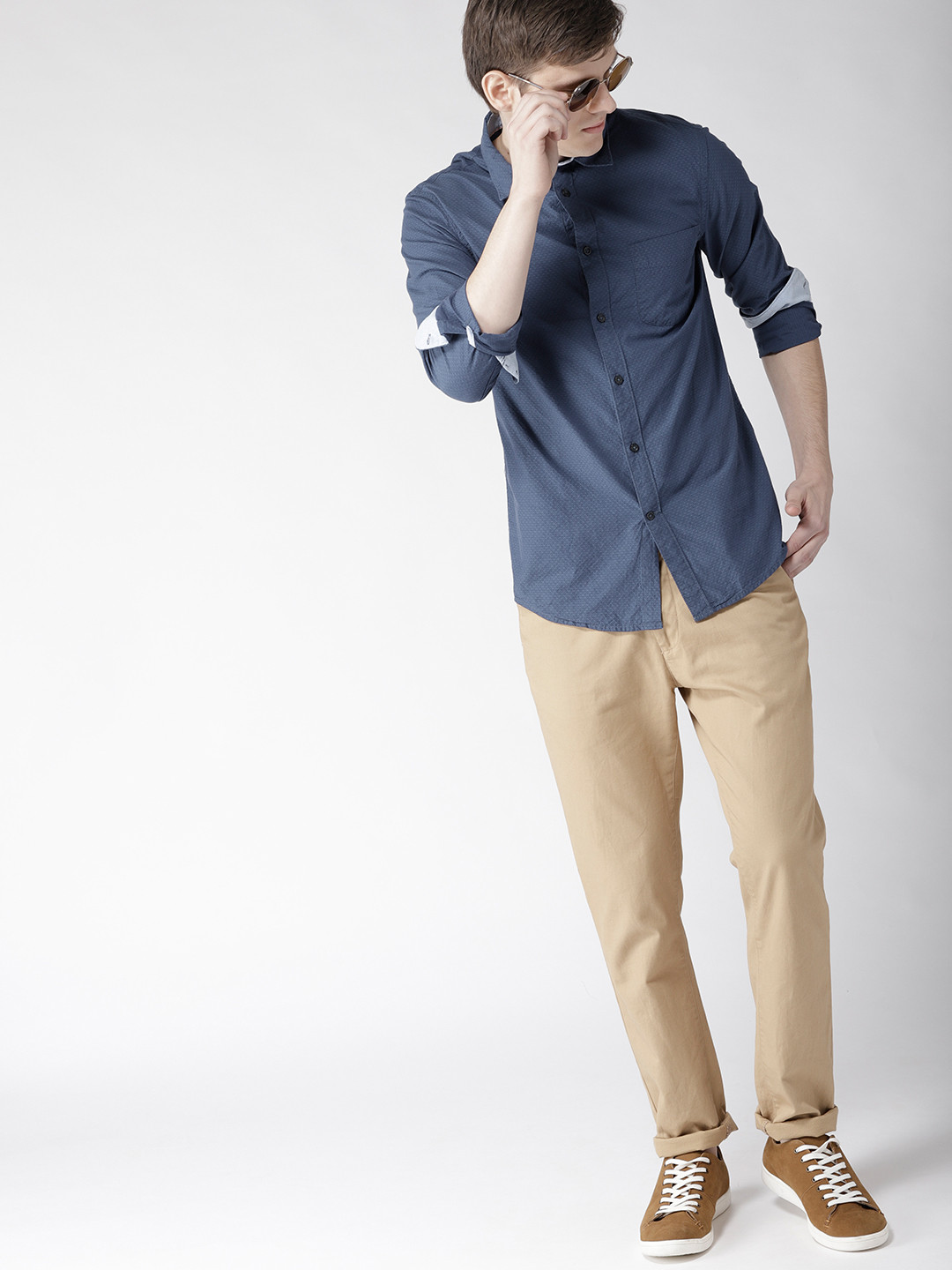 

Celio Men Blue Slim Fit Self Design Casual Shirt