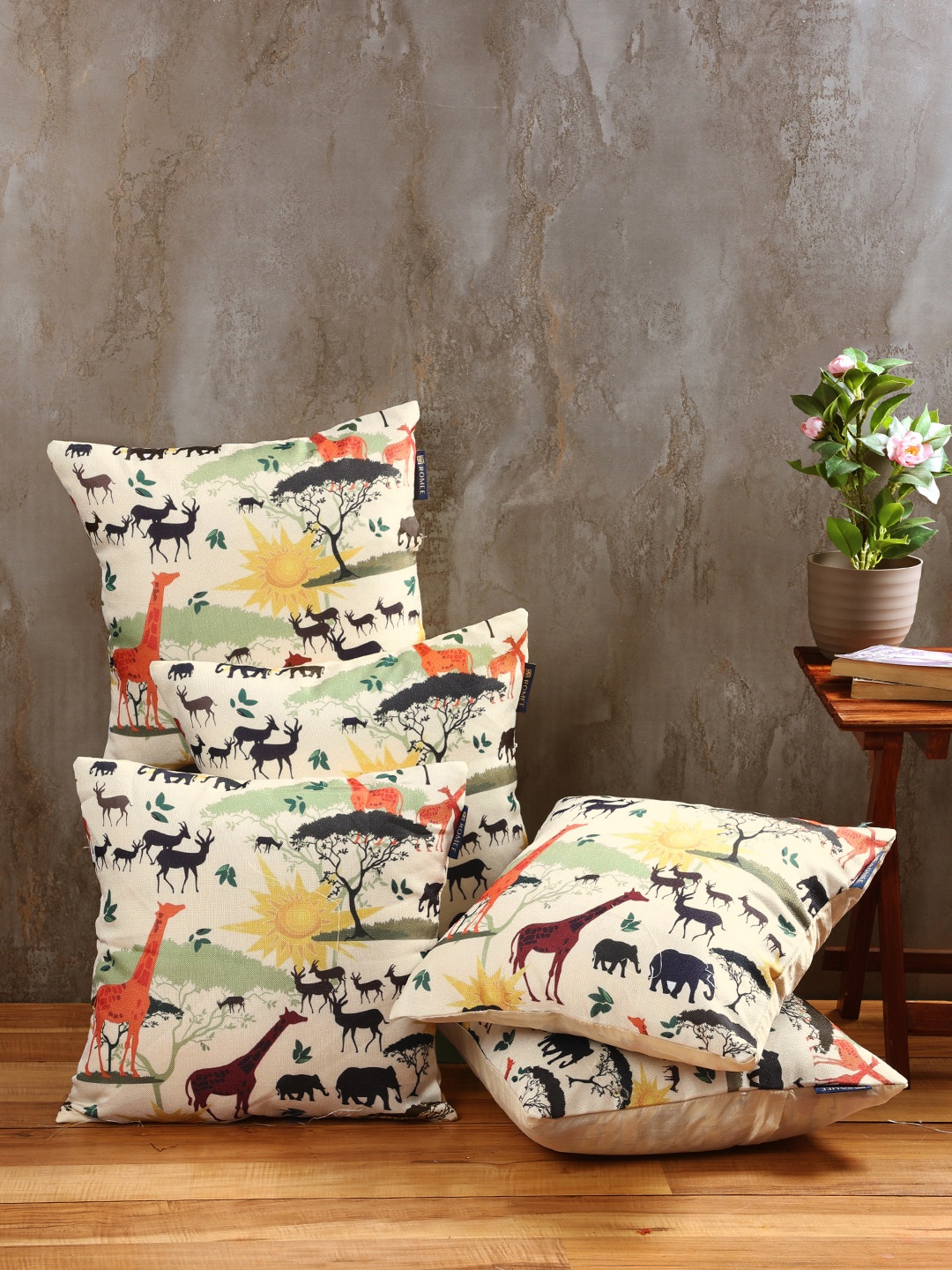 

ROMEE Multicoloured Set of 5 Cartoon Characters Square Cushion Covers, Multi