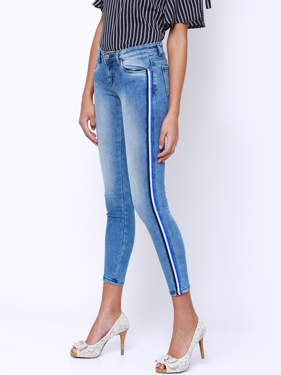 

Tokyo Talkies Women Blue Skinny Fit Mid-Rise Clean Look Stretchable Jeans