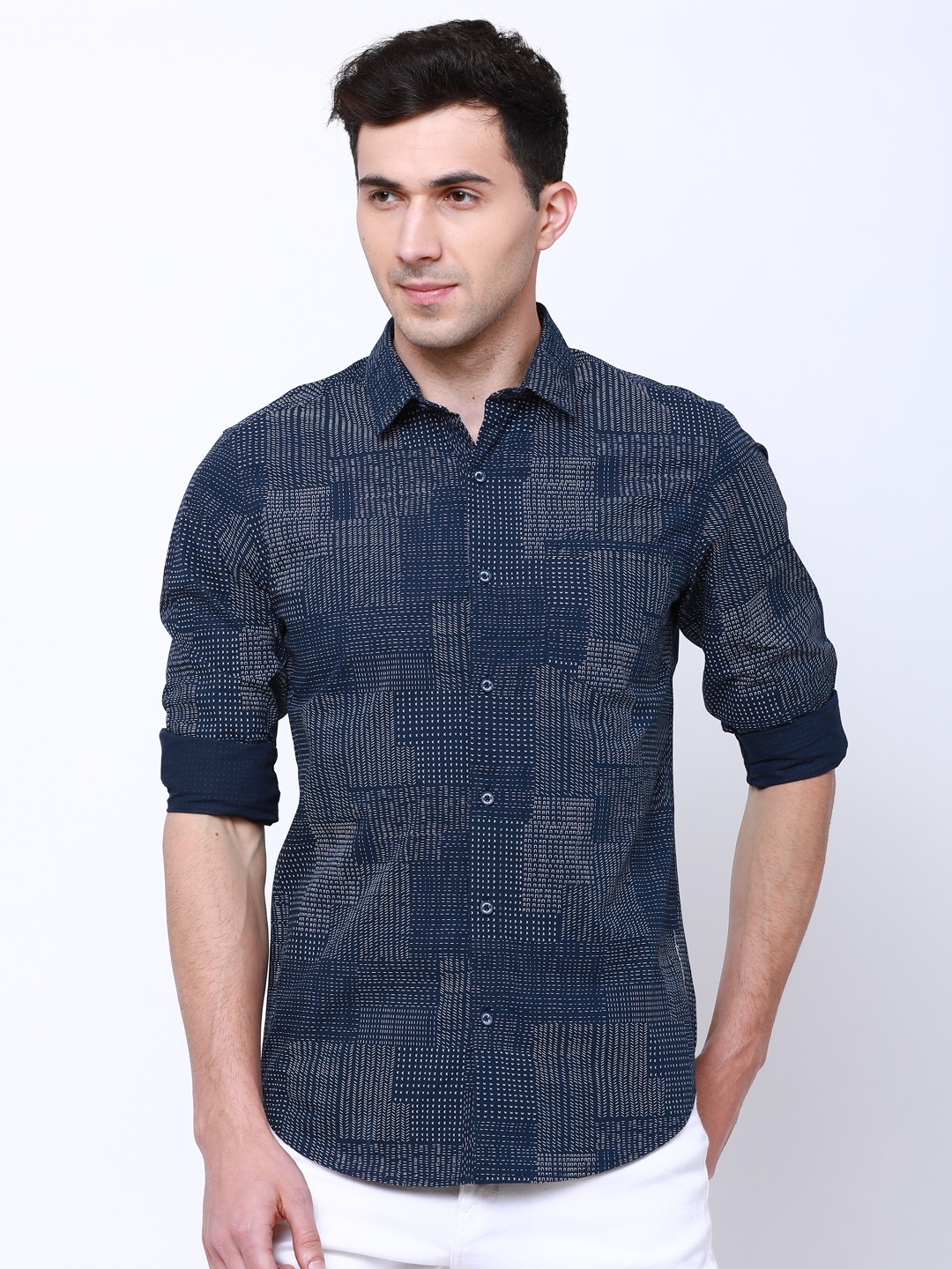 

LOCOMOTIVE Men Navy Blue Slim Fit Self Design Casual Shirt