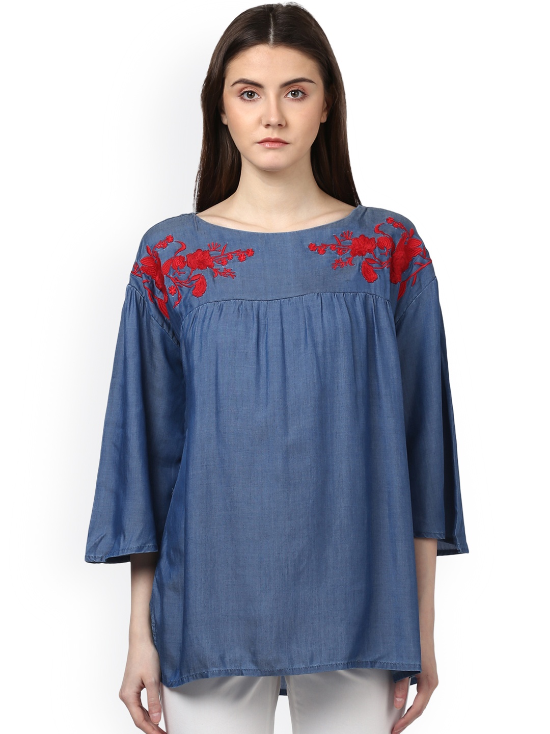 

Park Avenue Women Blue Solid Empire Top