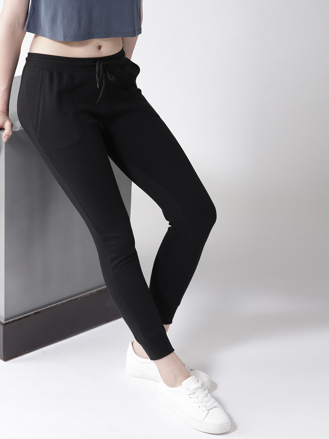 

Harvard Black Solid Joggers