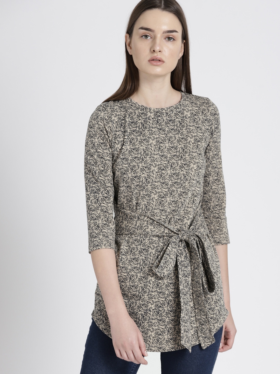 

Chemistry Women Beige & Black Printed Cinched Waist Longline Top