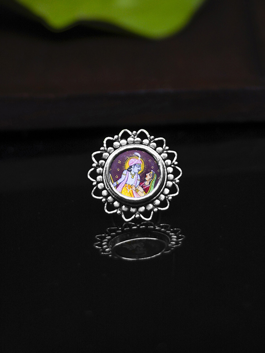 

Rubans Oxidised Silver-Toned Handcrafted Statement Ring