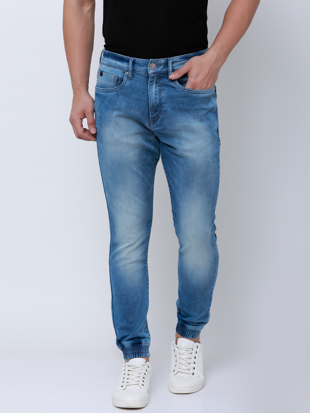 

LOCOMOTIVE Men Blue Jogger Mid-Rise Clean Look Stretchable Jeans