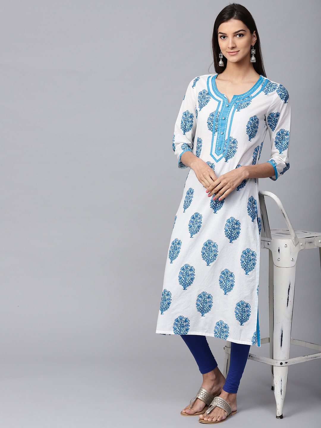 

Jaipur Kurti Women White & Blue Printed Straight Kurta