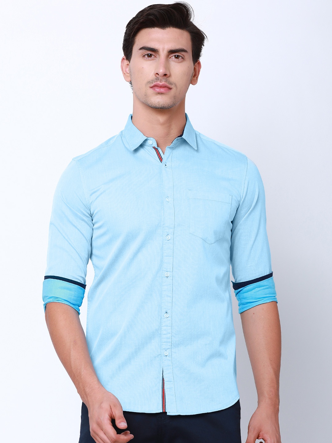 

Black coffee Men Blue Slim Fit Solid Casual Shirt
