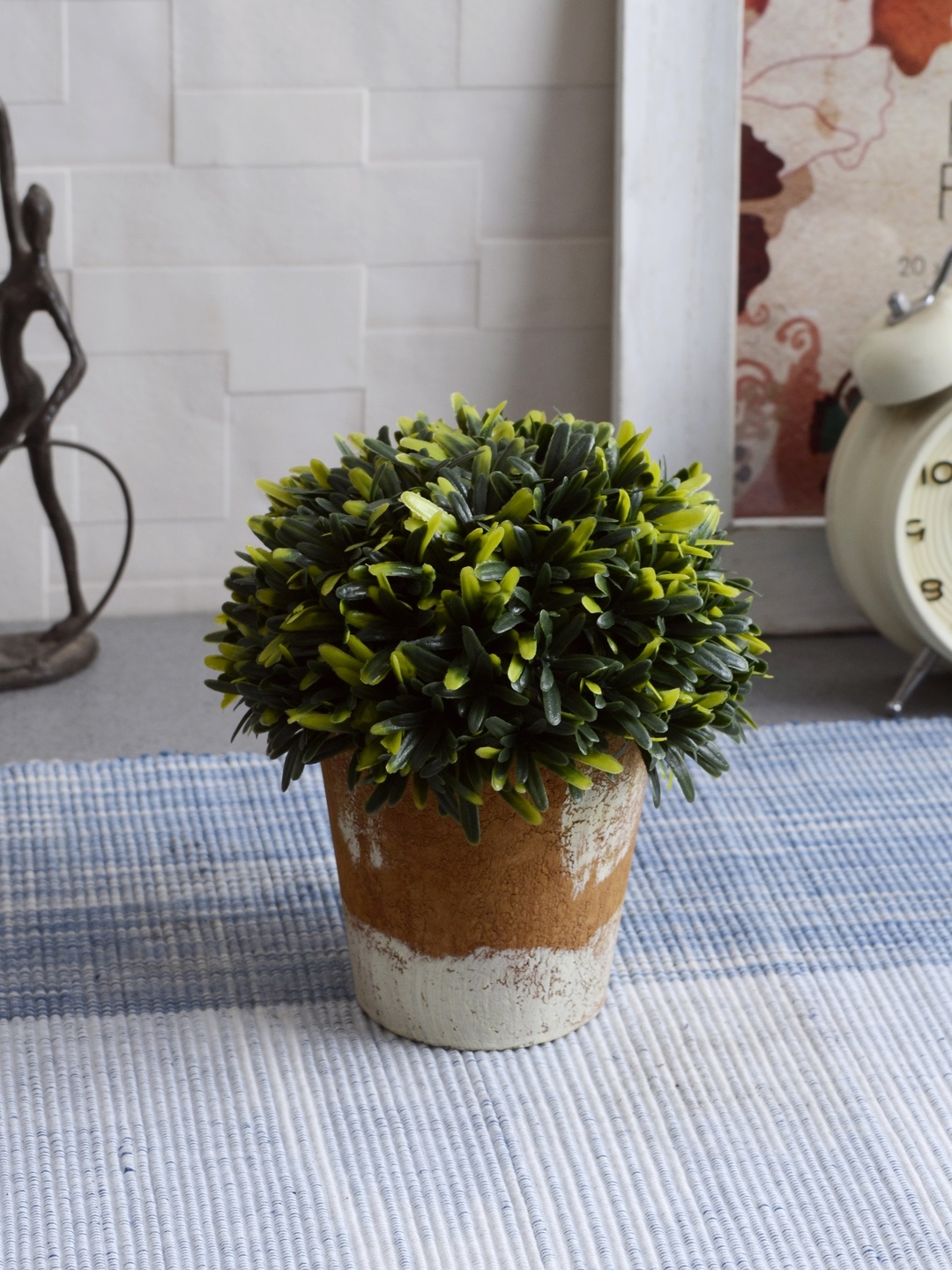 

House Of Accessories Green Artificial Plant With Pot