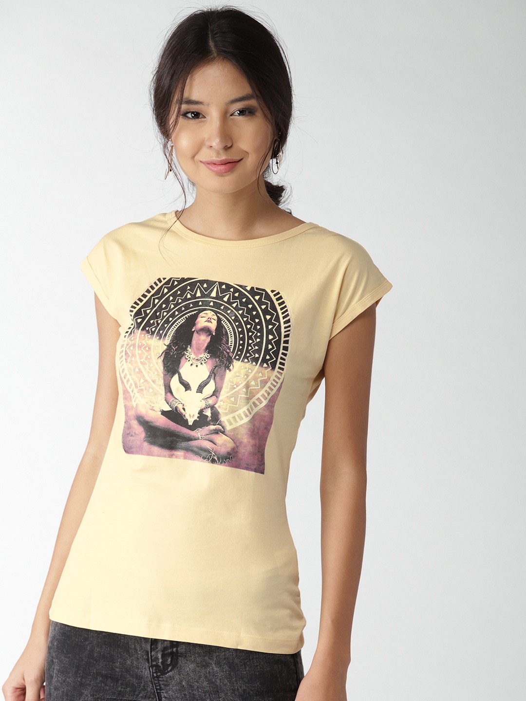 

Style Quotient Women Yellow Printed Round Neck T-shirt