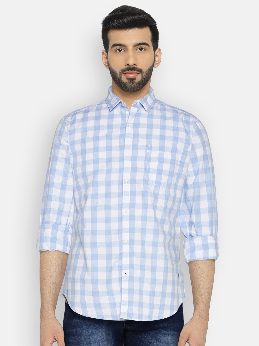 

LOCOMOTIVE Men White & Blue Slim Fit Checked Casual Shirt