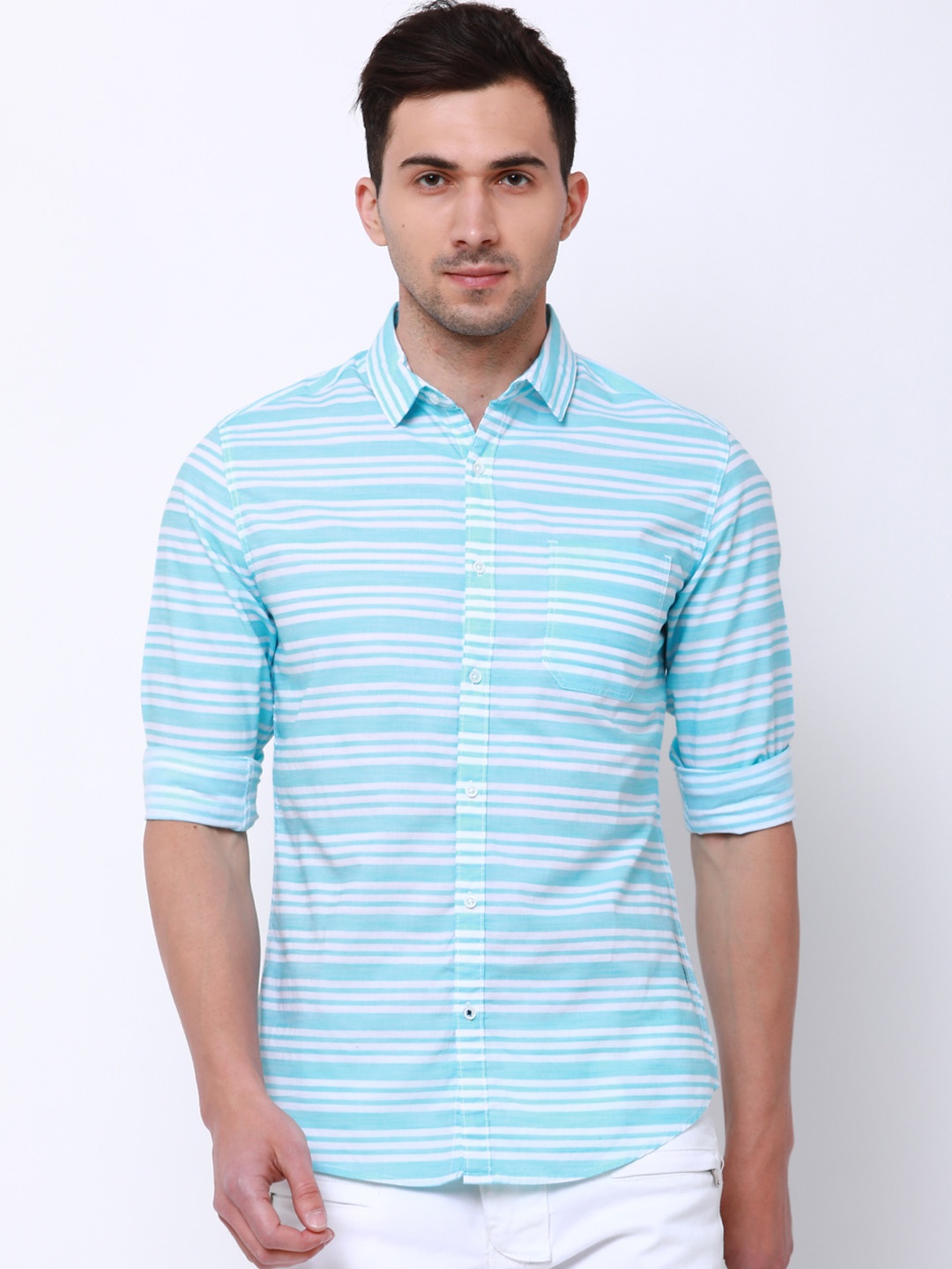 

LOCOMOTIVE Men Blue & White Slim Fit Striped Casual Shirt