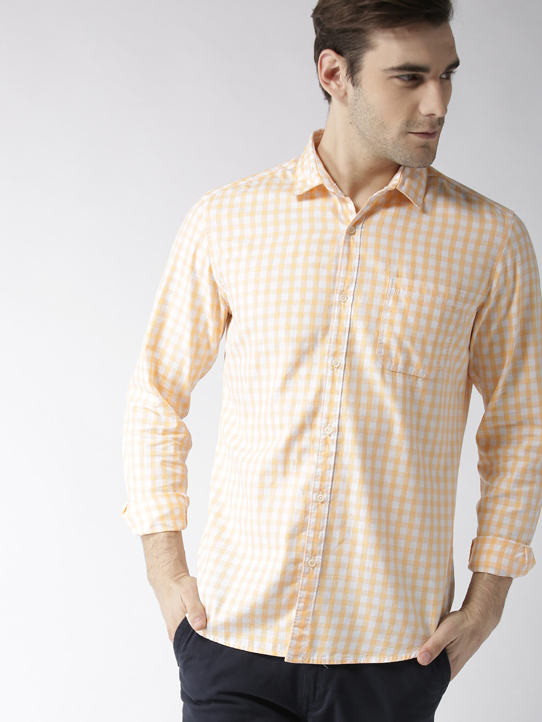 

LOCOMOTIVE Men Orange Slim Fit Checked Casual Shirt