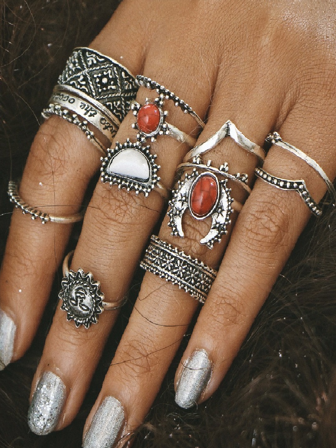 

OOMPH Set of 14 Antique Silver-Toned & Red Bohemian Ring Set "Boho Chic Collection"