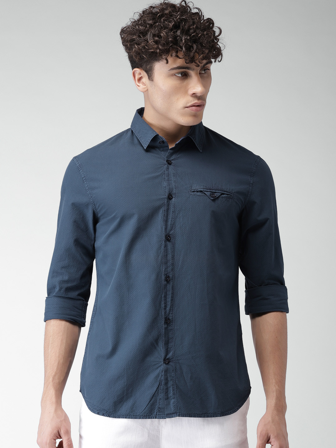 

Celio Men Blue Regular Fit Self Design Casual Shirt
