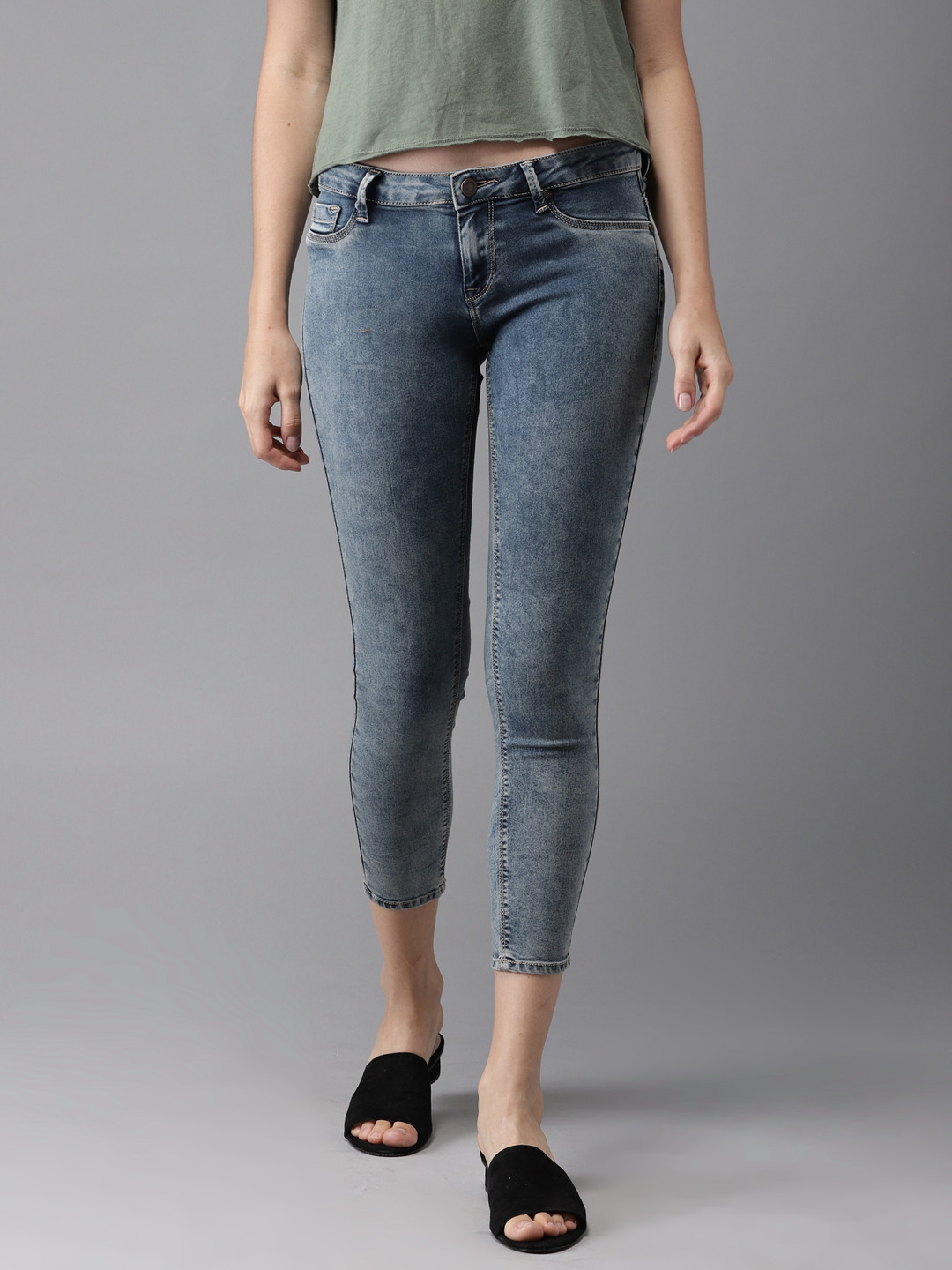 

HERE&NOW Women Blue Cropped Jeggings