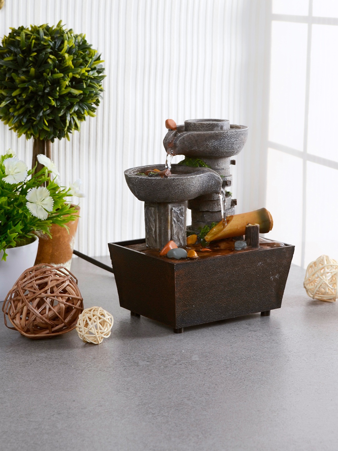 

House Of Accessories Brown LED Tabletop Fountain