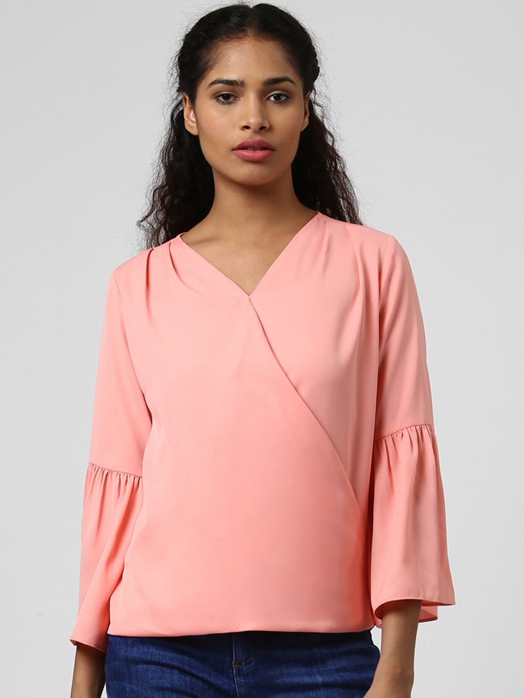 

Harpa Women Pink Solid Wrap Top